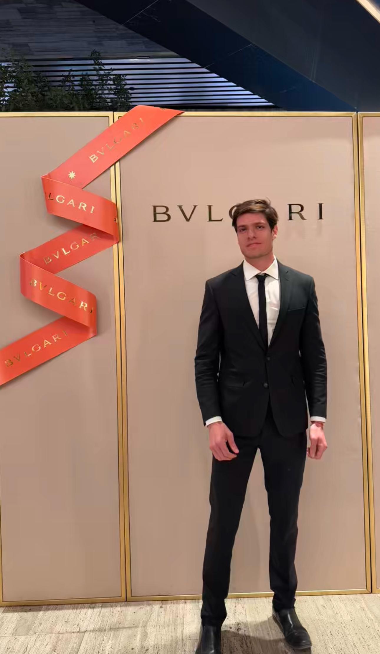 Jonathan Zuñiga · Talento AAA en Ciudad de México