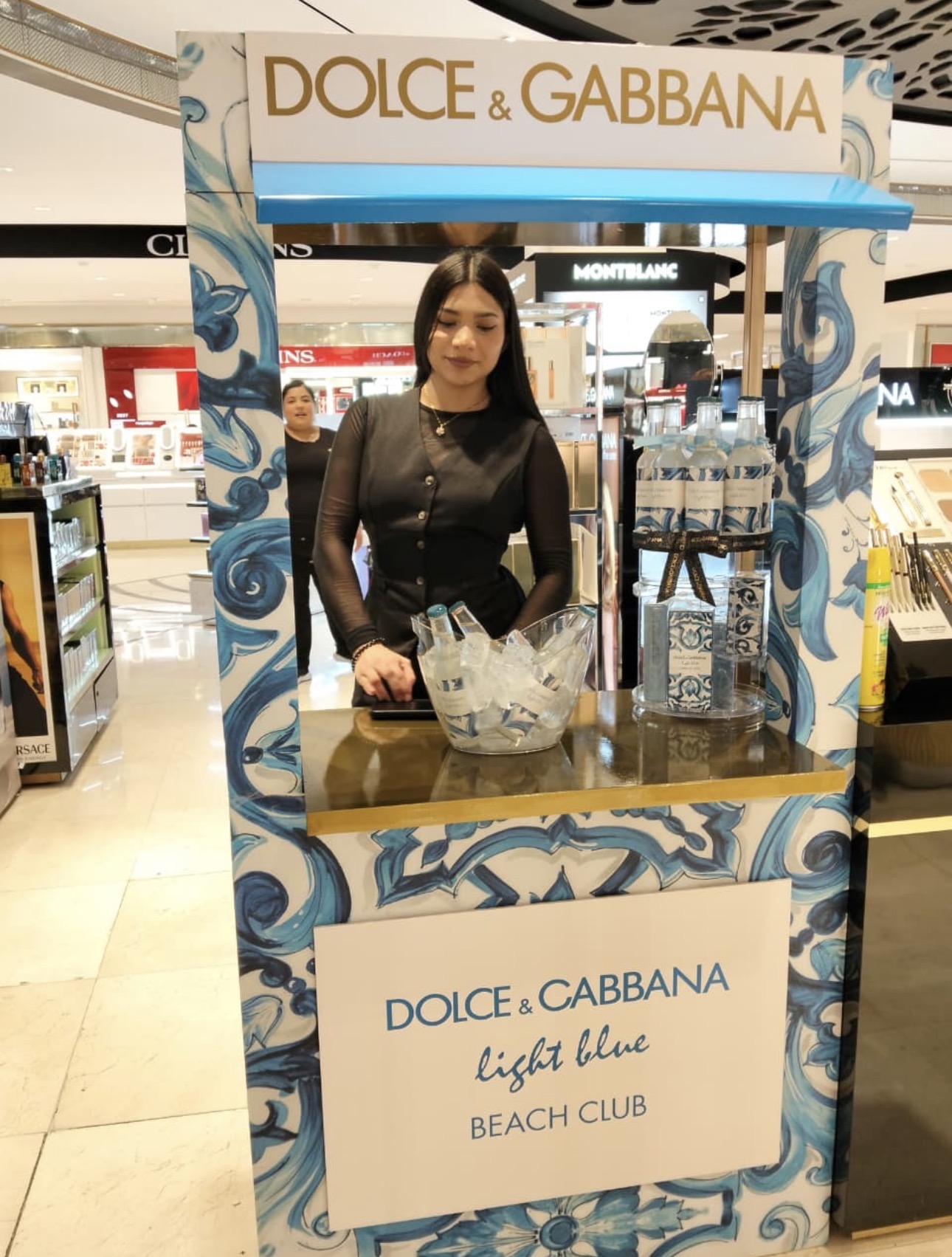 Katia Yajahira Gómez Gómez · Edecán AA en Guadalajara