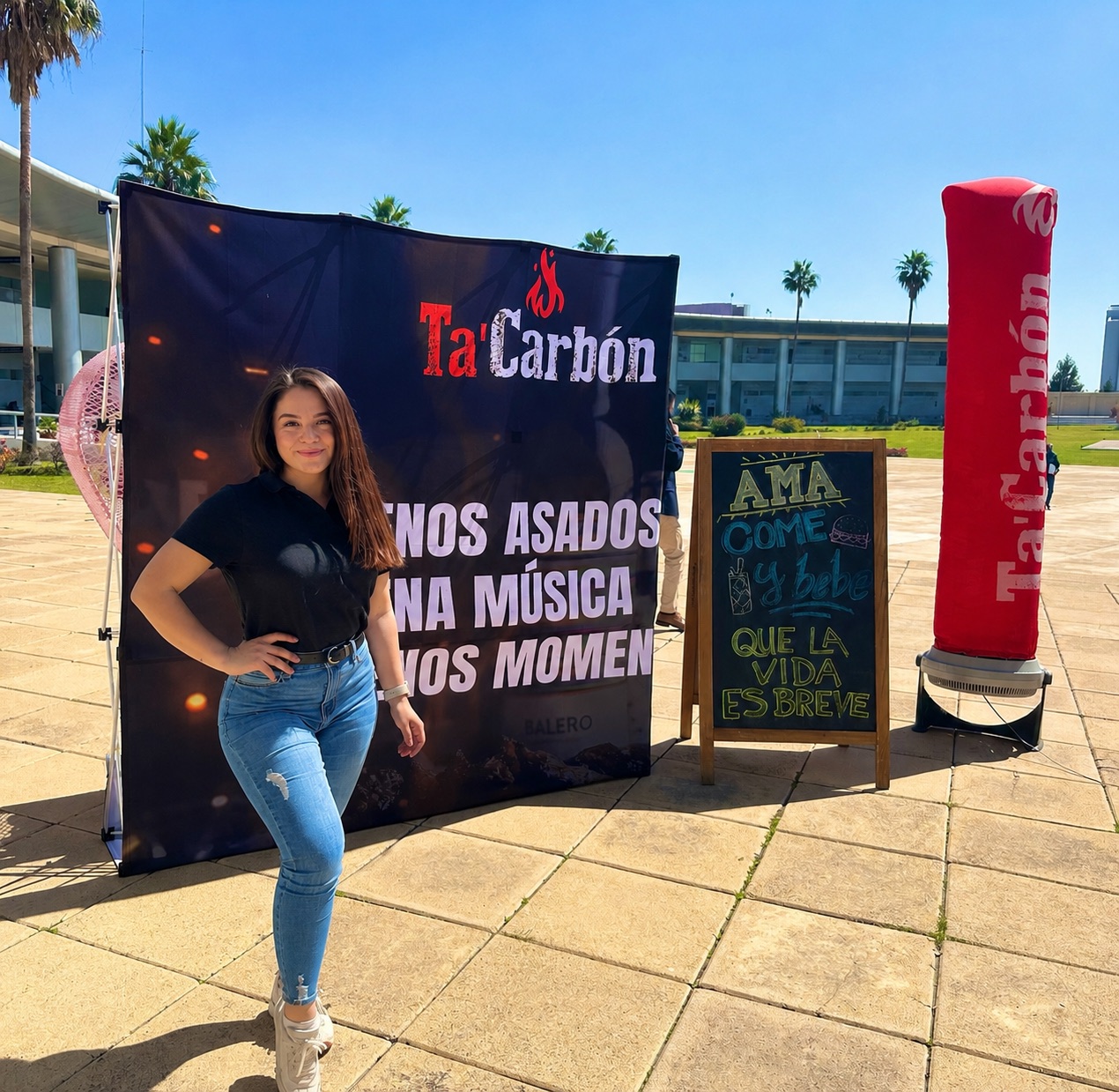 Georgette Díaz · Edecán AAA en Puebla