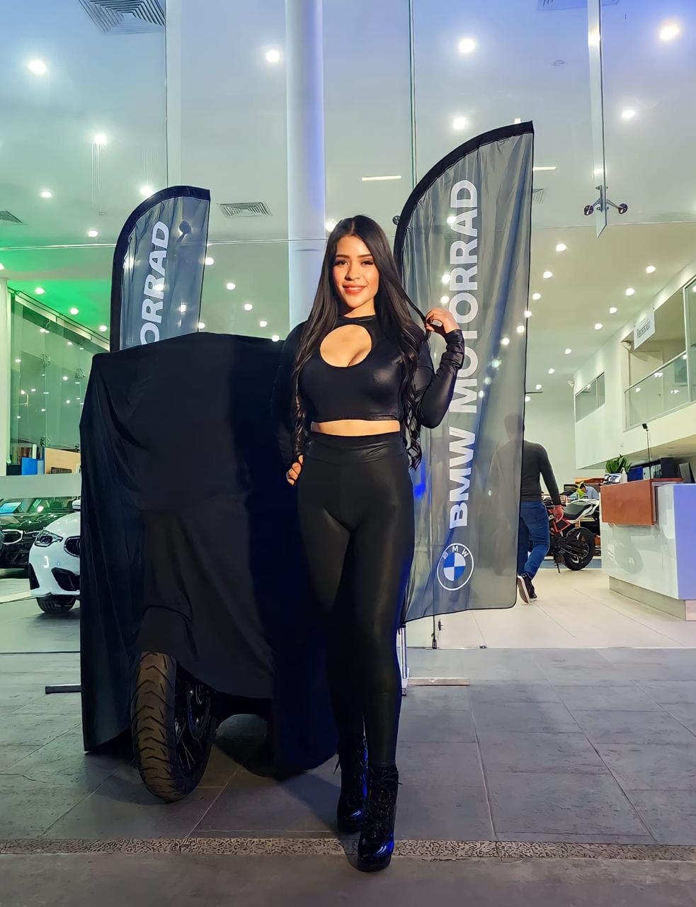 Tania González · Edecán AAA en Querétaro