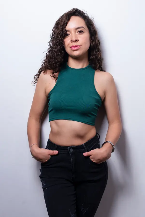 Fernanda Díaz · Edecán AA en Ciudad de México