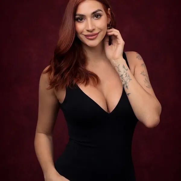 Paula Bongiovanni · Edecán AAA