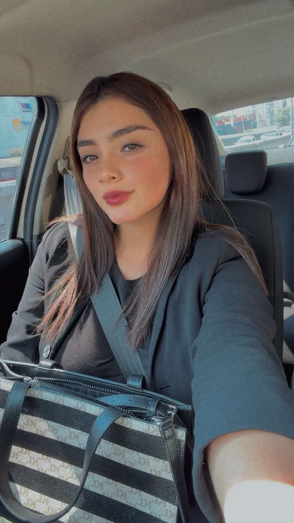 Jessica Isabel Zuñiga Reyes · Edecán AA en Ciudad de México