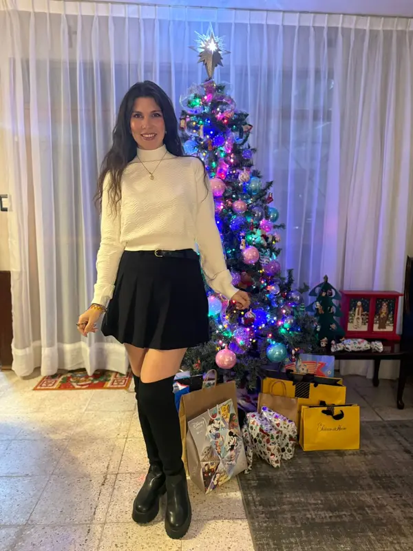 Ligia Ortiz · Edecán AAA en Puebla