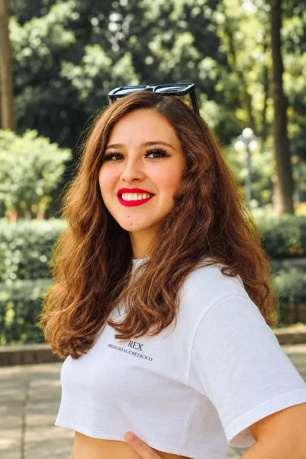 Andrea Fernanda Herrmann · Edecán AA en Puebla
