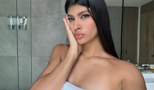 Yashira Meza · Modelo en Ciudad de México