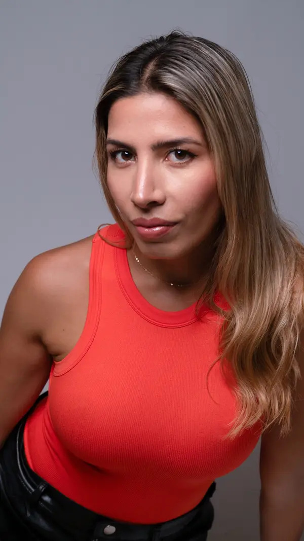 Agustina Ferrero Ibarra · Edecán AAA en Ciudad de México
